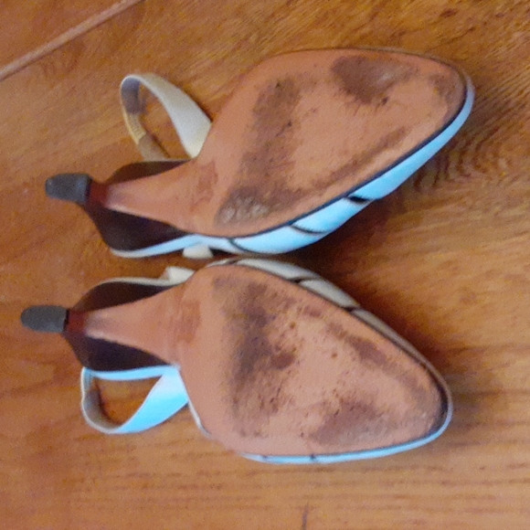 Vtg YvesSaintLaurent Open Heel Pump Sz 7M White Leather Shoe - Picture 9 of 12